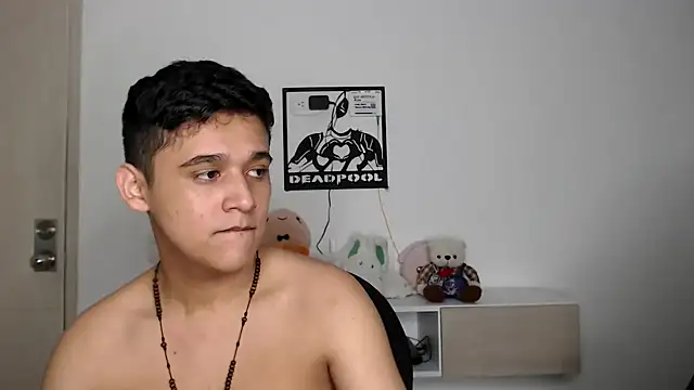 kaiine190 online show from 11.21.25