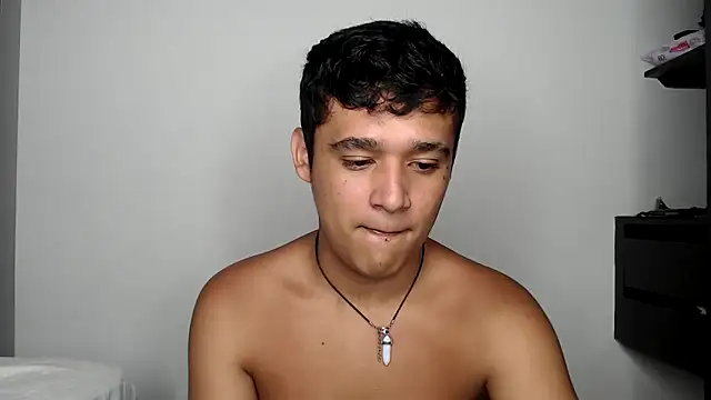 kaiine190 online show from 04.13.26