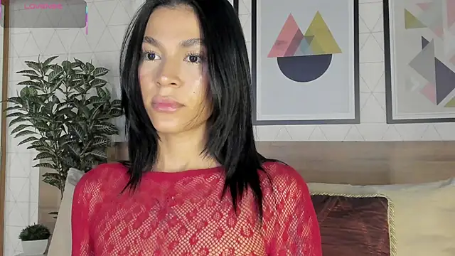 LunaRuso online show from 05.25.26