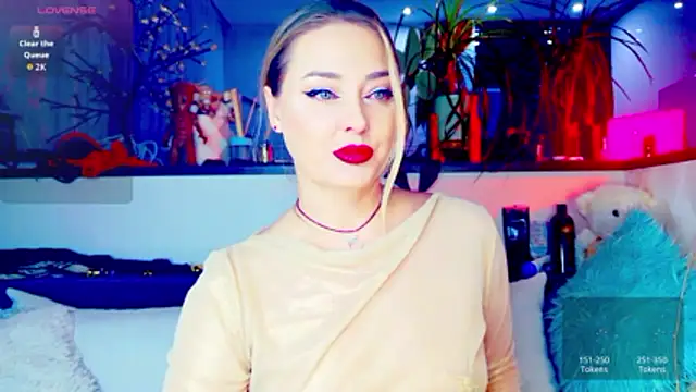  JuliaSpace  online show from 03.05.26