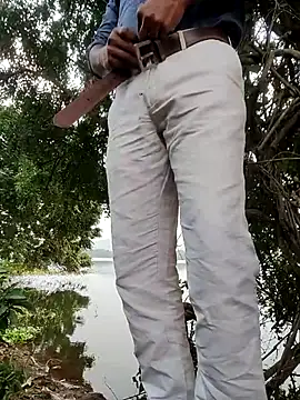 Snapshot of DickBaby000 chatting on 12.18.25 DickBaby000 online show from 12.18.25