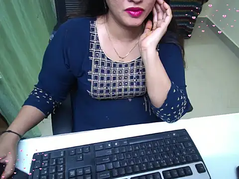 Arushisingh8888 online show from 10.06.25