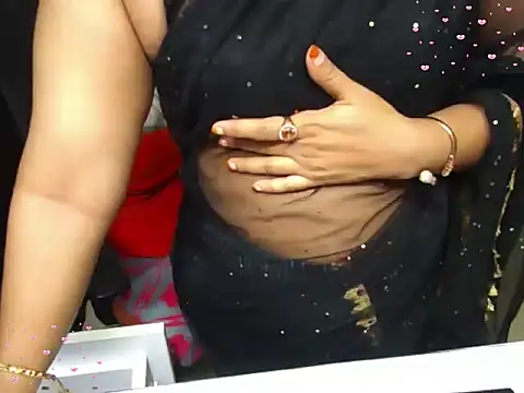 Snapshot of Arushisingh8888 chatting on 11.22.25 Arushisingh8888 online show from 11.22.25