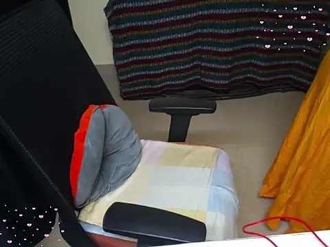 Snapshot of Arushisingh8888 chatting on 11.23.25 Arushisingh8888 online show from 11.23.25