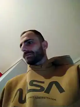 Snapshot of Antonio_Vatooo chatting on 12.28.24 Antonio Vatooo online show from 12.28.24