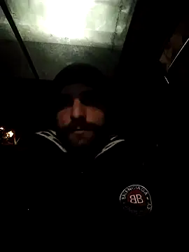 Snapshot of Antonio_Vatooo chatting on 01.28.25 Antonio Vatooo online show from 01.28.25