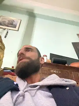 Snapshot of Antonio_Vatooo chatting on 09.29.25 Antonio Vatooo online show from 09.29.25