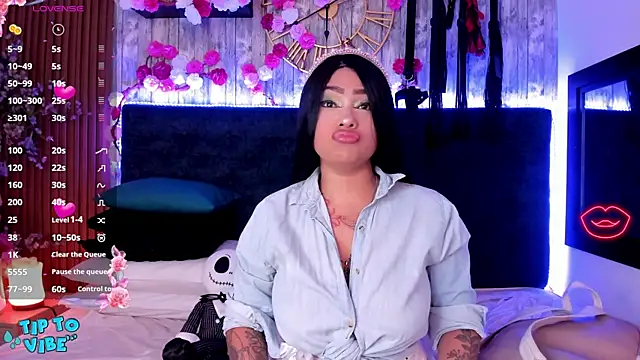 Neko Misaki online show from 10.06.25