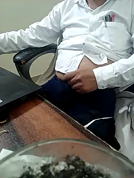 Hot-man39 online show from 10.20.25