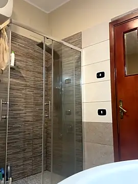 Gionnytav online show from 10.20.25