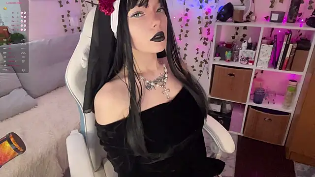 Eva-miller1 online show from 02.17.25