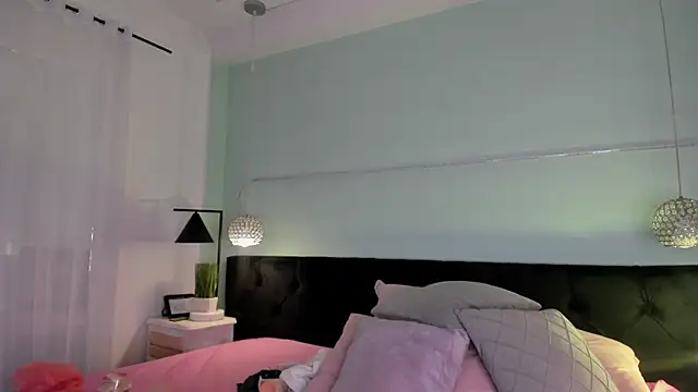 Snapshot of EvaaStevens chatting on 03.11.25 EvaaStevens online show from 03.11.25