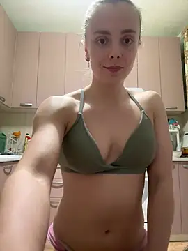 Snapshot of AlisaKissss chatting on 01.31.25 AlisaKissss online show from 01.31.25