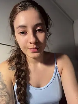 Snapshot of Princ3ssgabi chatting on 05.26.26 Princ3ssgabi online show from 05.26.26