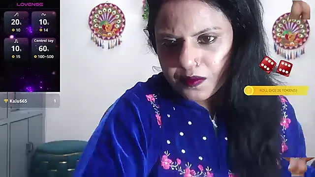 Snapshot of Sexy_komolika chatting on 11.14.25 Sexy komolika online show from 11.14.25