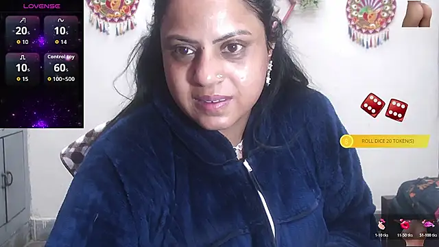 Snapshot of Sexy_komolika chatting on 11.16.25 Sexy komolika online show from 11.16.25