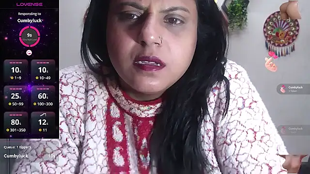 Snapshot of Sexy_komolika chatting on 11.29.25 Sexy komolika online show from 11.29.25