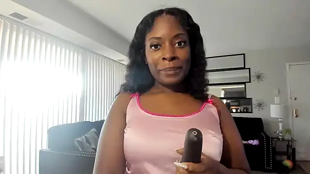 Snapshot of AsiaAndersonxx chatting on 12.18.25 AsiaAndersonxx online show from 12.18.25