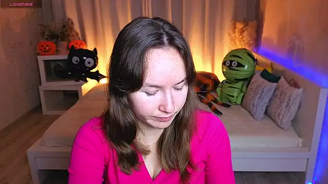 Little doll meow online show from 10.27.25