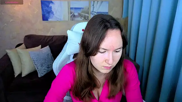 Little doll meow online show from 12.05.25