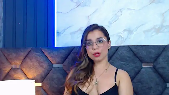 ThaniaJones online show from 03.15.25