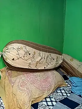 Snapshot of Stallion_Theboy22 chatting on 02.01.25 Stallion Theboy22 online show from 02.01.25