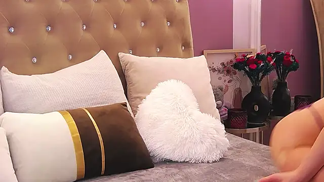 Snapshot of BrianaKennedi chatting on 02.25.25 BrianaKennedi online show from 02.25.25