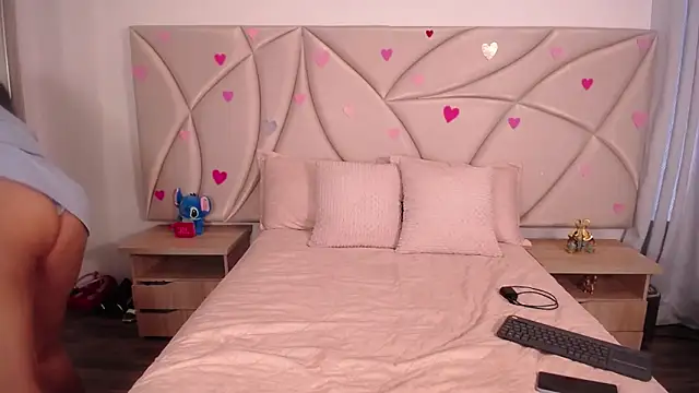 ValleryC online show from 02.21.26