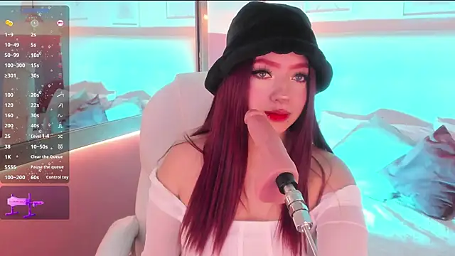 Kloe Raize online show from 12.28.24