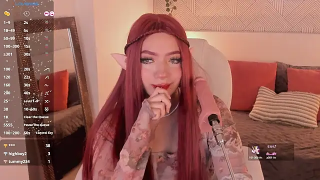 Kloe Raize online show from 01.15.25