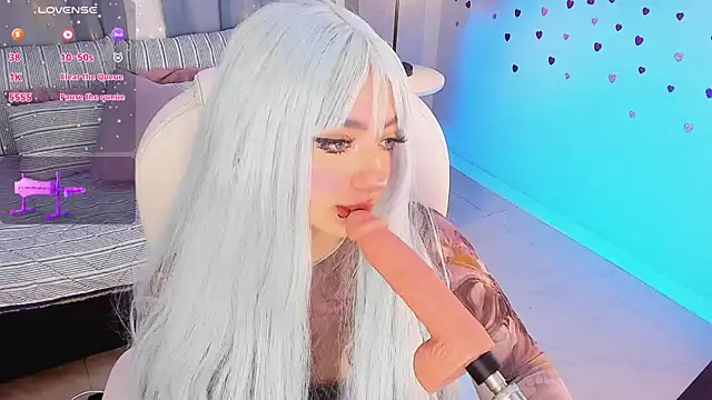 Kloe Raize online show from 03.04.25