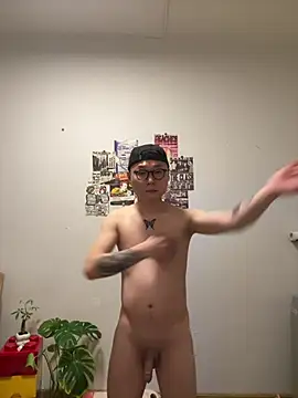 Snapshot of Eric246 chatting on 03.12.26 Eric246 online show from 03.12.26