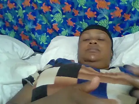 Snapshot of tight_pussy_gall chatting on 10.12.25 tight pussy gall online show from 10.12.25