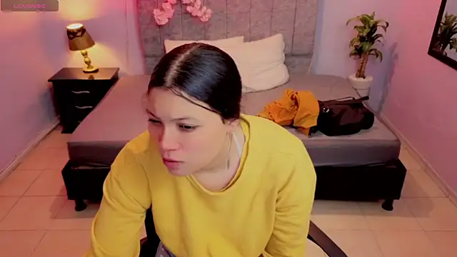 Snapshot of Lana_stone_ chatting on 11.03.25 Lana stone online show from 11.03.25