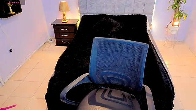 Snapshot of Lana_stone_ chatting on 11.09.25 Lana stone online show from 11.09.25