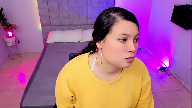 Snapshot of Lana_stone_ chatting on 12.01.25 Lana stone online show from 12.01.25