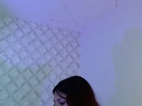 Emma-Wilson online show from 03.04.26