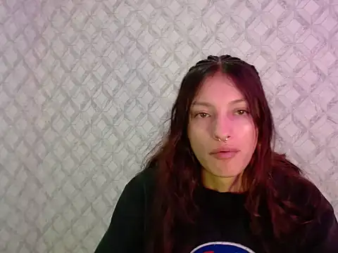 Snapshot of Emma-Wilson chatting on 05.15.26 Emma-Wilson online show from 05.15.26