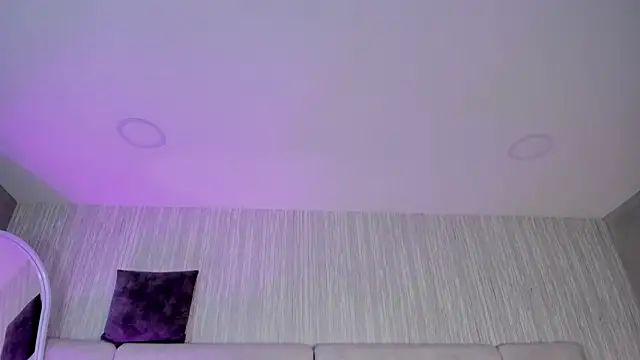 Snapshot of MALENA-ANGEL chatting on 12.16.24 MALENA-ANGEL online show from 12.16.24