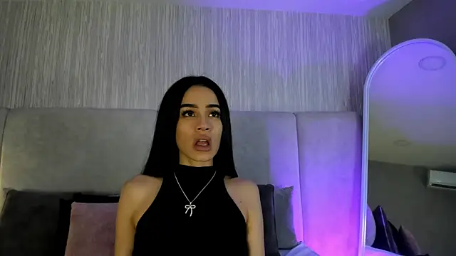 Snapshot of MALENA-ANGEL chatting on 03.01.25 MALENA-ANGEL online show from 03.01.25