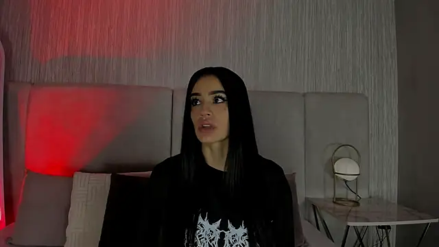 Snapshot of MALENA-ANGEL chatting on 11.17.25 MALENA-ANGEL online show from 11.17.25