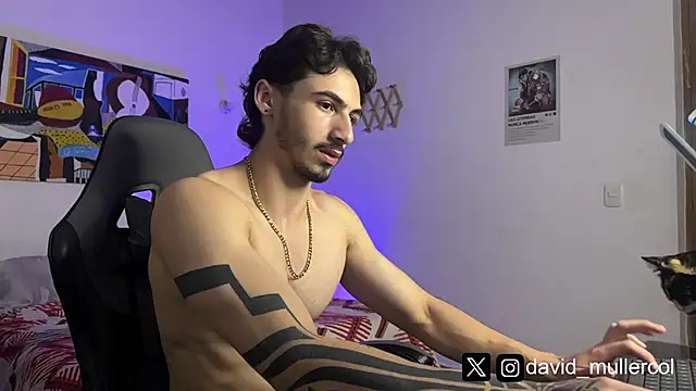 David Brown18 online show from 03.04.25