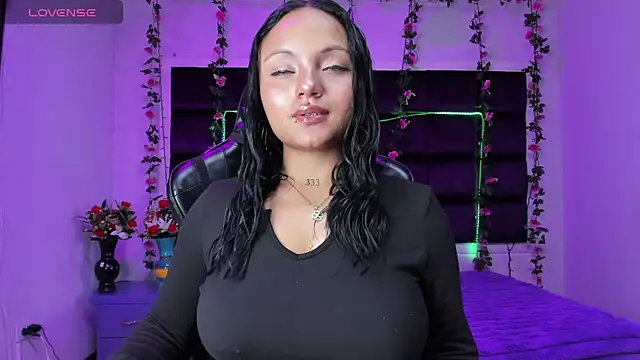 Snapshot of sweelanna__ chatting on 02.26.26 sweelanna online show from 02.26.26