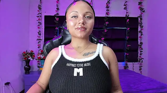 Snapshot of sweelanna__ chatting on 02.27.26 sweelanna online show from 02.27.26