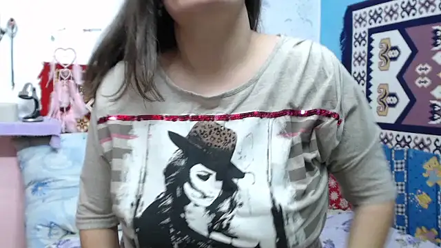 AdelineBlueEyes online show from 11.29.25