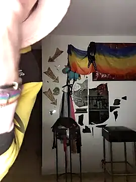 Snapshot of freyamoret chatting on 12.03.25 freyamoret online show from 12.03.25