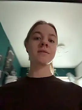 candy maggie online show from 11.17.25