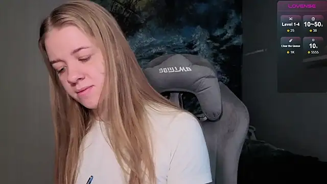 candy maggie online show from 12.14.25