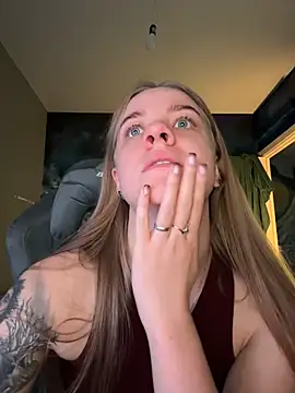 candy maggie online show from 01.10.26