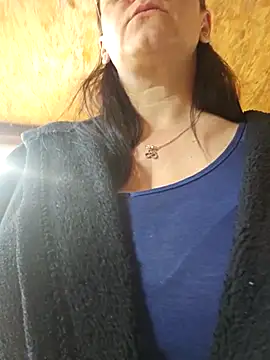 KristenVega online show from 10.21.25